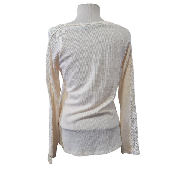 Anthropologie Doe & Rae Lace Crochet Long Sleeve Button V Neck Tee Blouse Size M - Picture 6 of 7